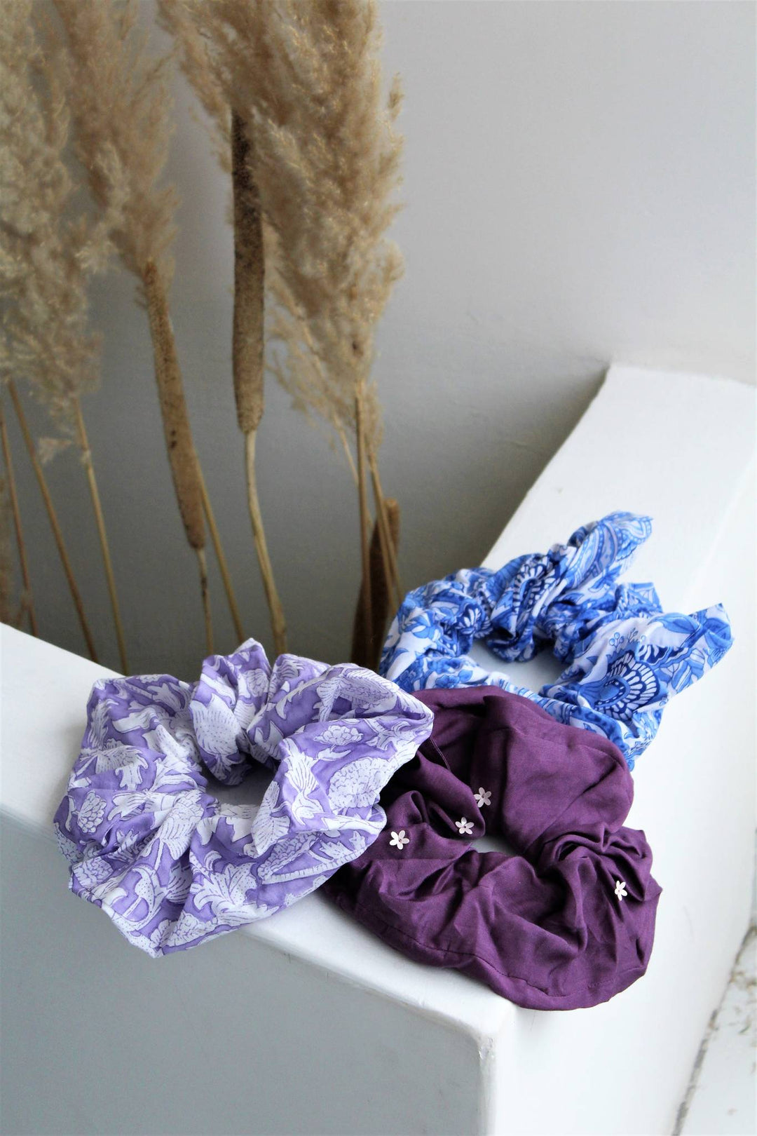 Scrunchies hair ties