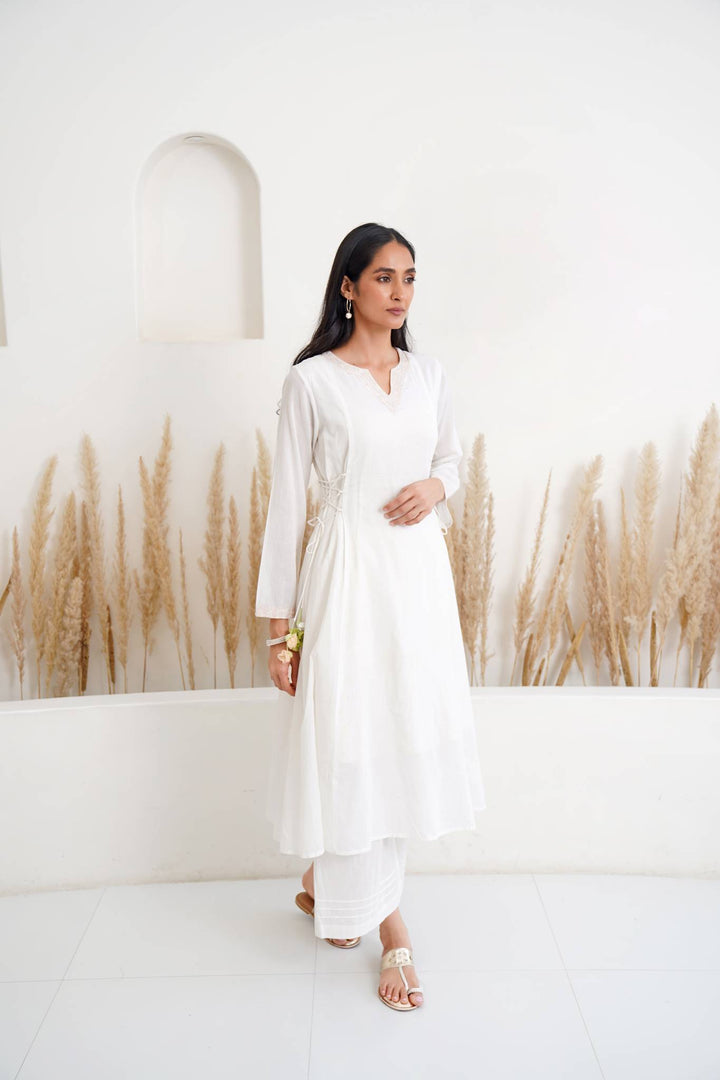 White colour kurta