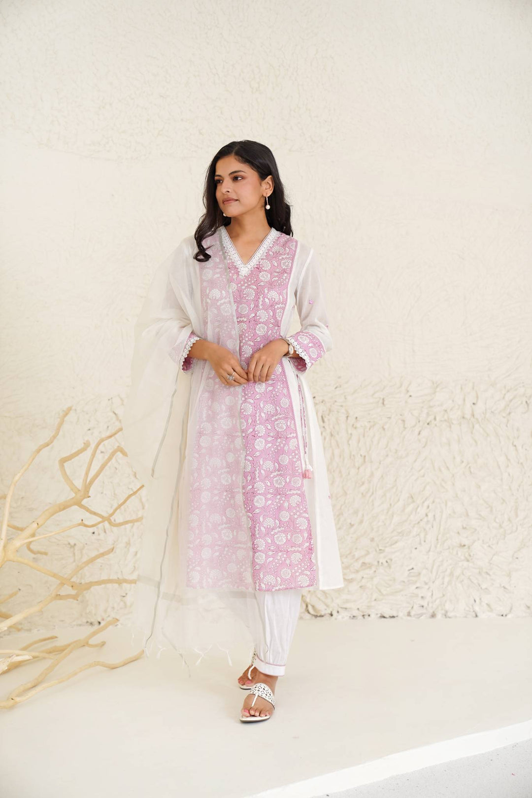 Sheer Cameo Dupatta