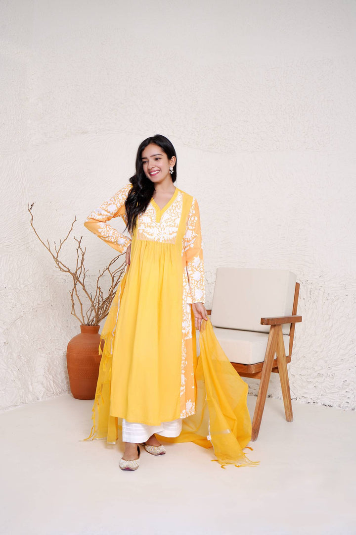 Sunflower Charm Kurta with Wide Leg Pants