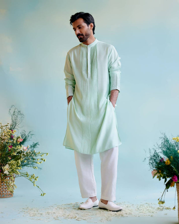 Minty Dream Pintuck Kurta with Narrow Pants