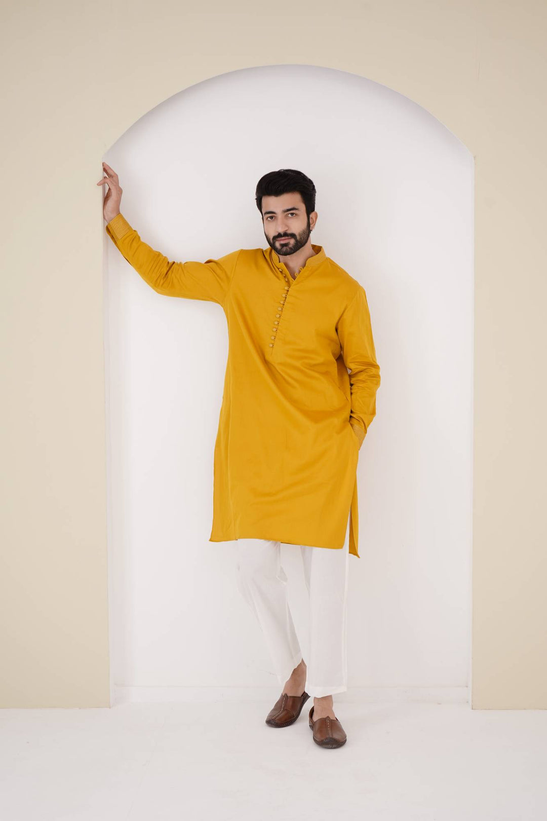 Gold Zari Kurta Set