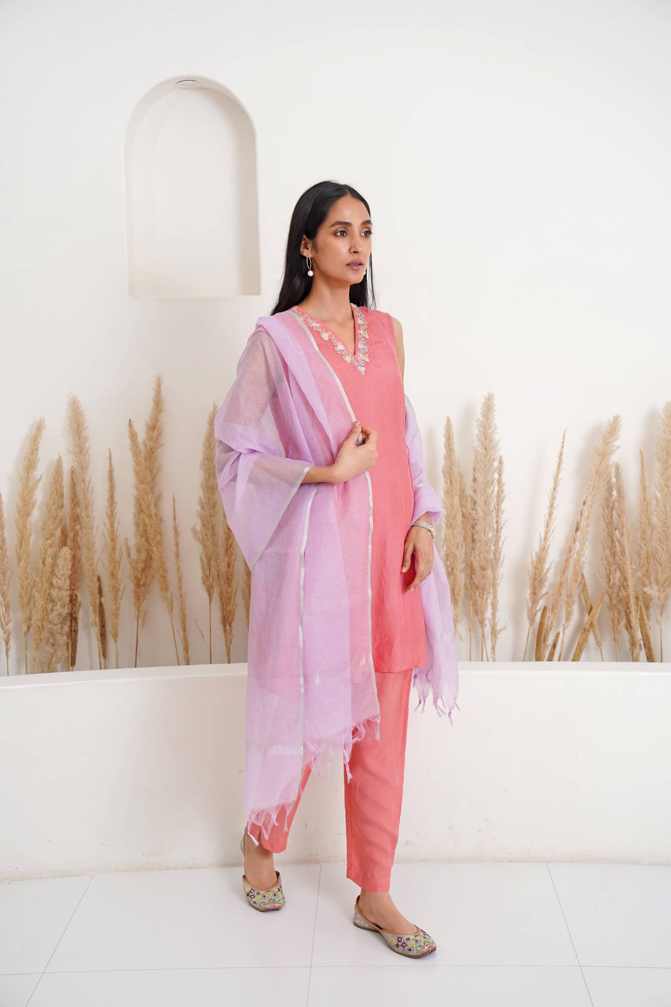 Mulmul Tapi Lilac Dupatta main image 1