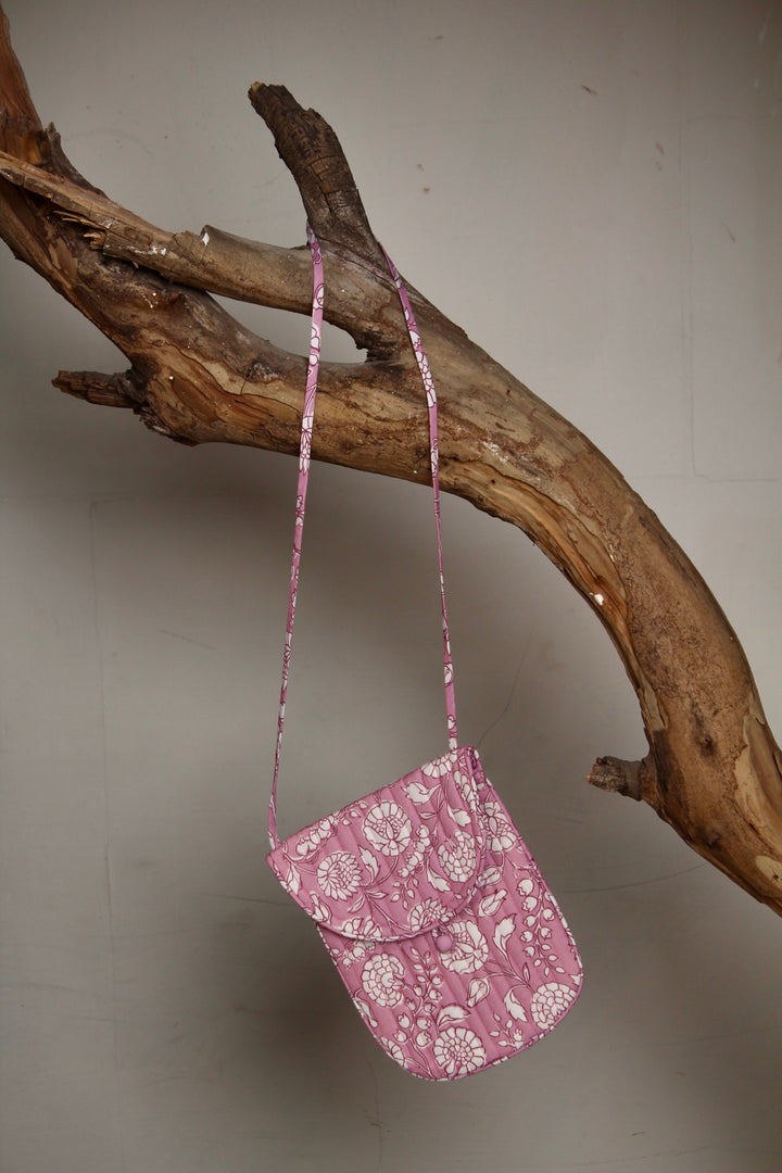 Cameo Pink Mobile Cover Bag