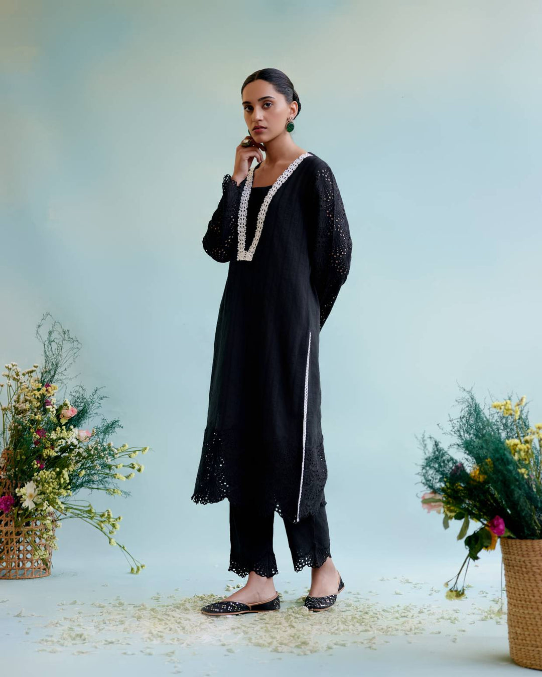 Black Blossom Kurta with Narrow Pants