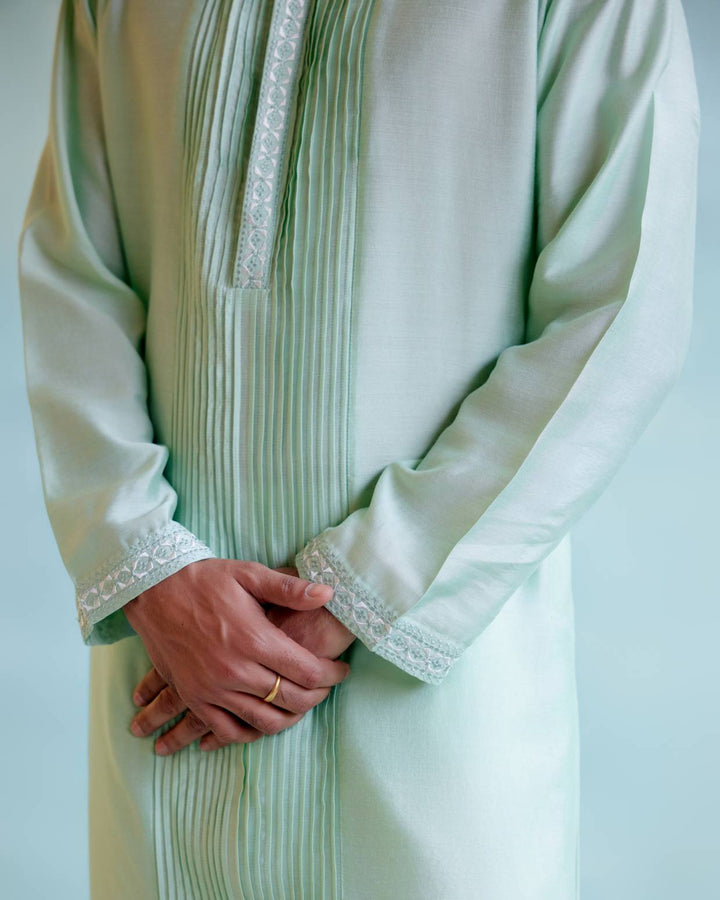 Minty Dream Pintuck Kurta with Narrow Pants