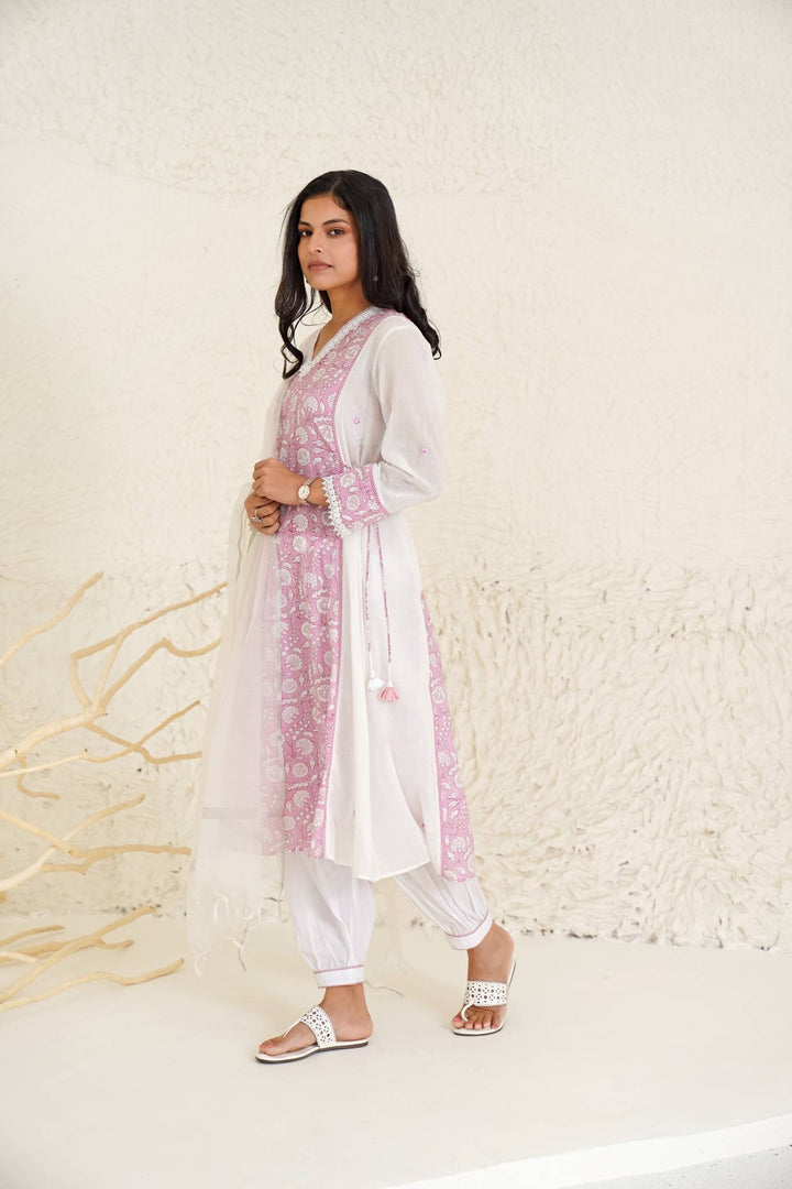 White Cameo Kurta with Pegged Pants
