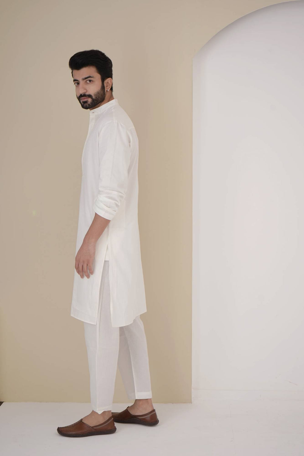 Ivory Pintuck Kurta Set