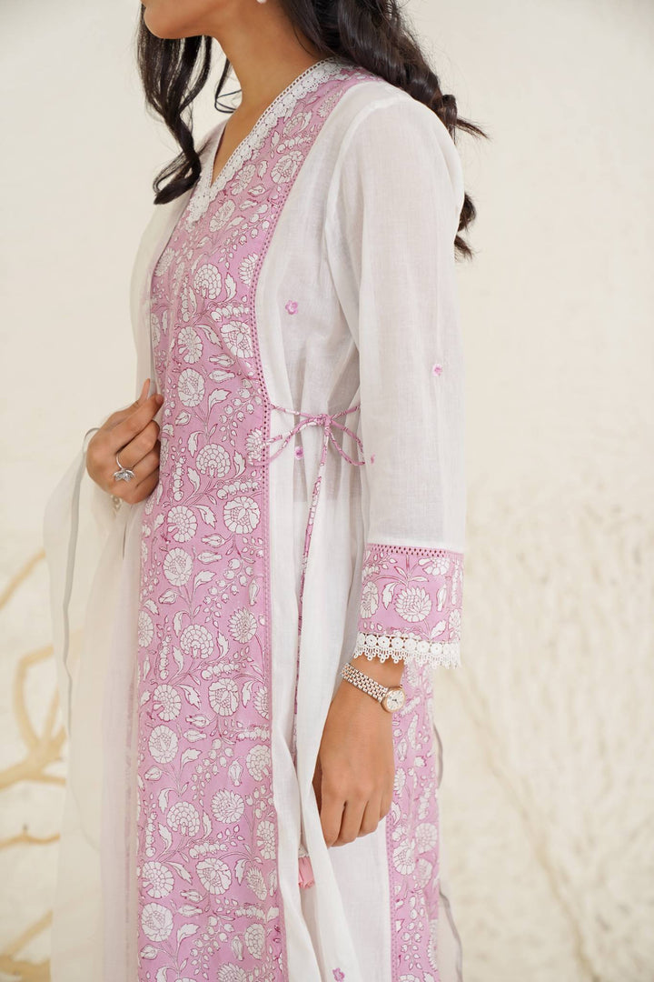 White Cameo Kurta with Pegged Pants