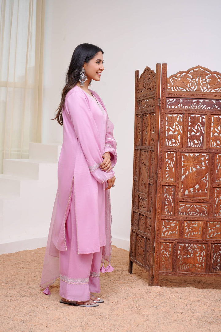 Iris dori kurta with wide leg pants