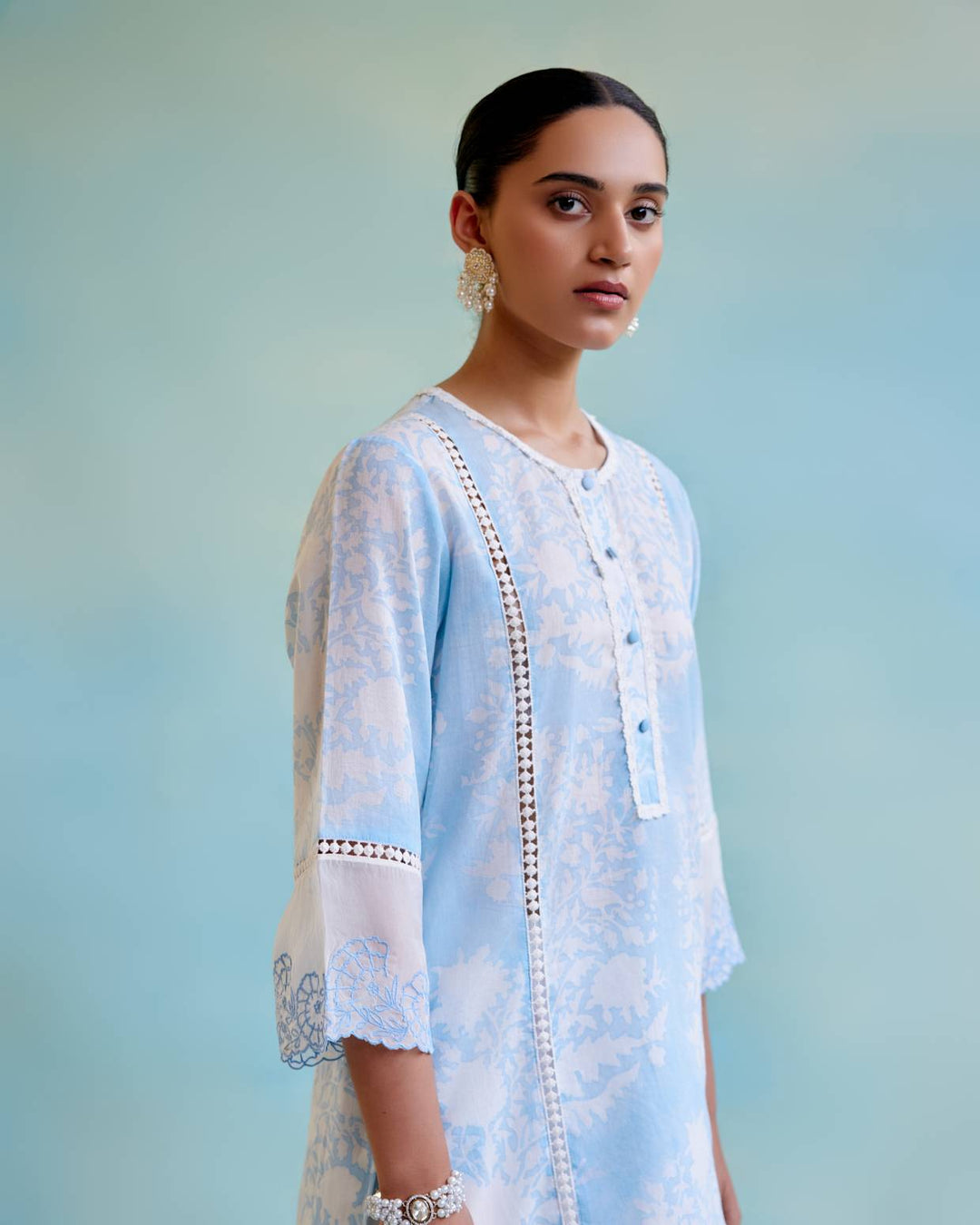 Blue Lily Kurta with Narrow Pants