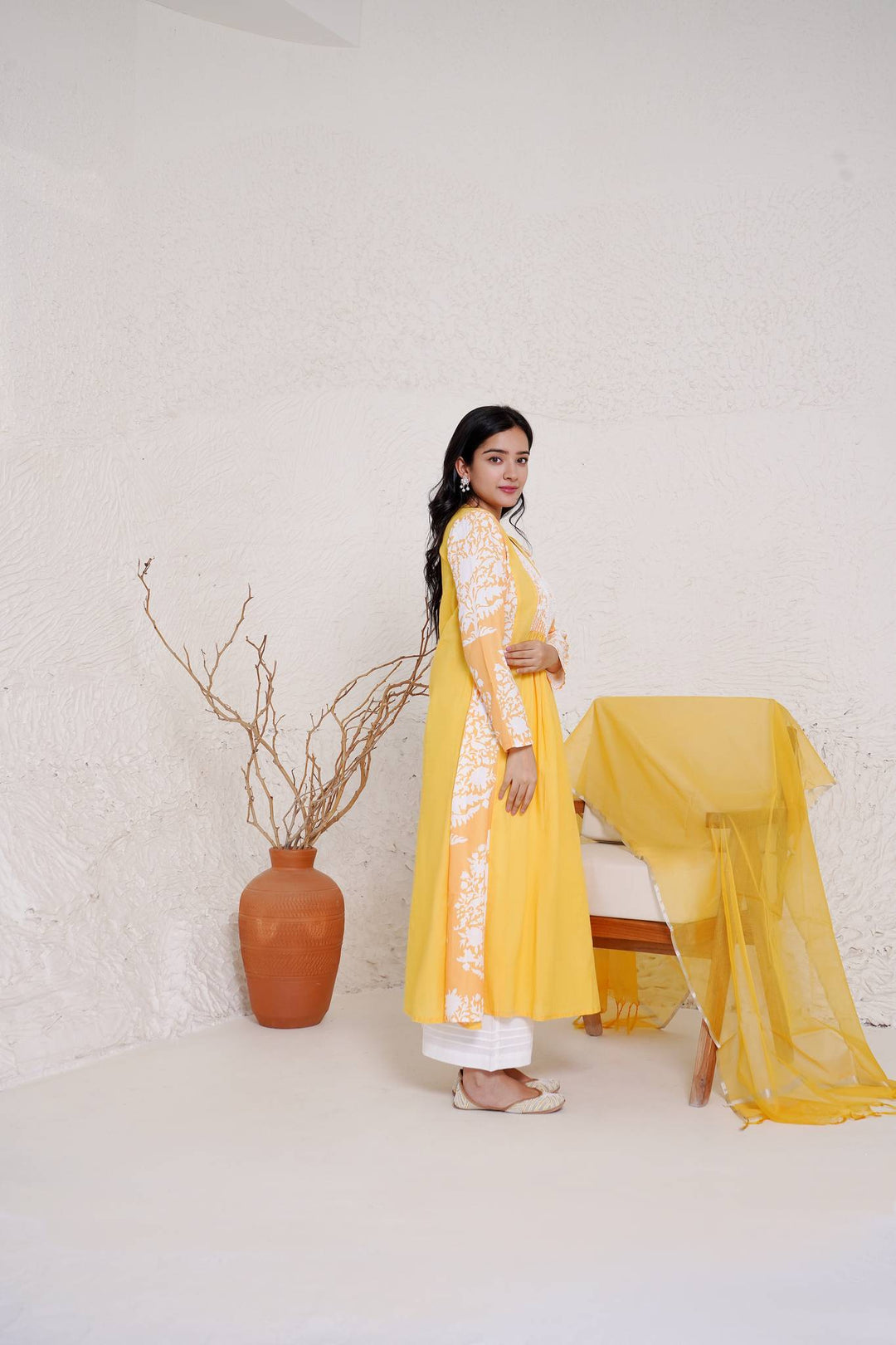 Sunflower Charm Kurta with Wide Leg Pants