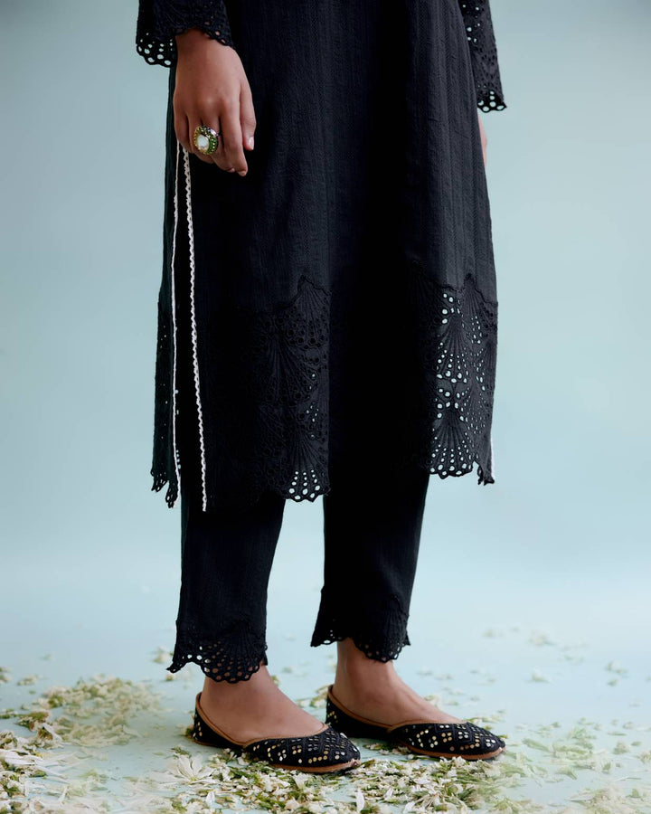 Black Blossom Kurta with Narrow Pants