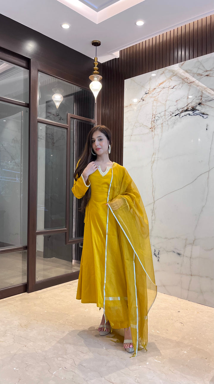 Gold Cashmere Dupatta