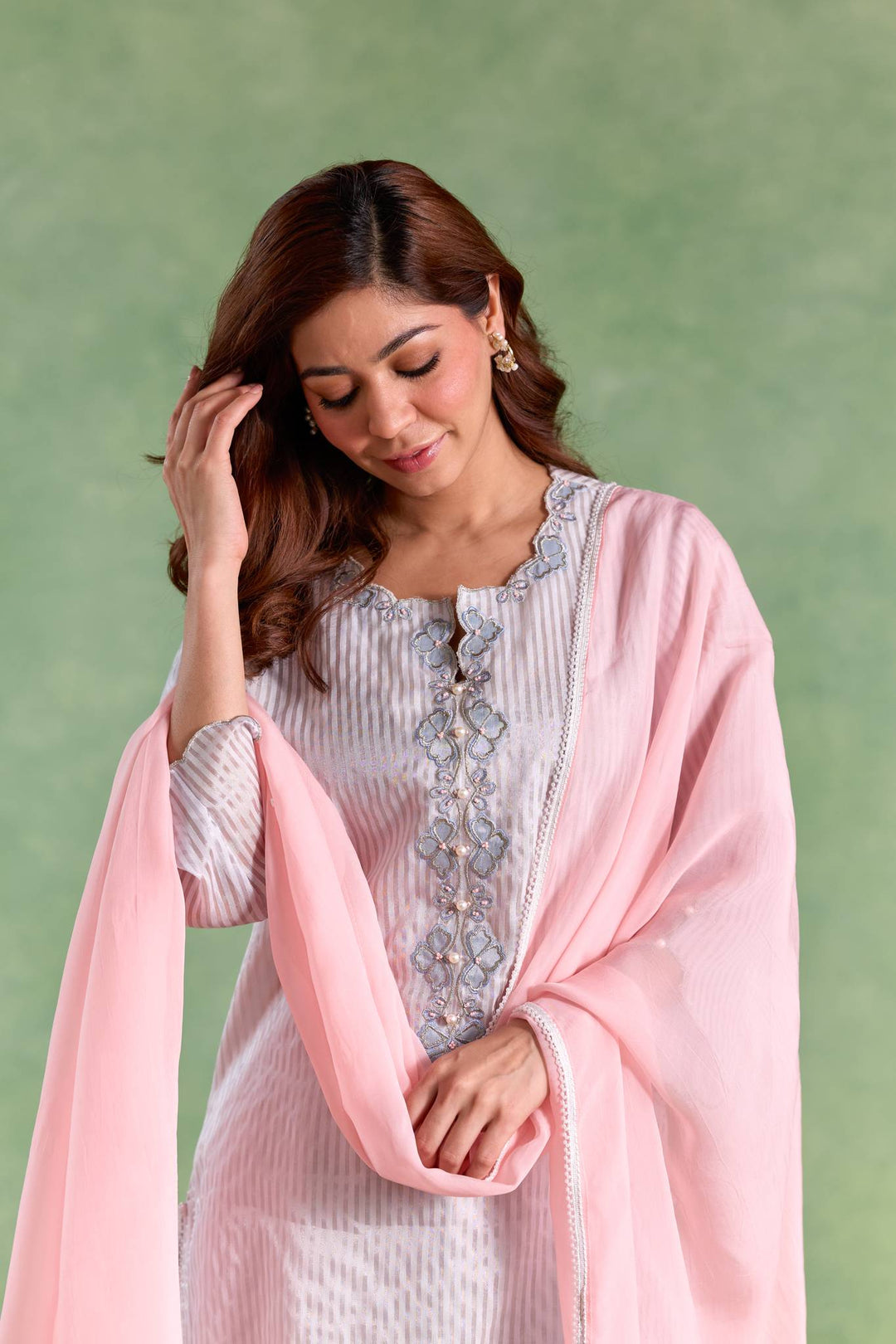 Sky Scallop Zari Kurta with Narrow Pants and Dupatta - Set of 3