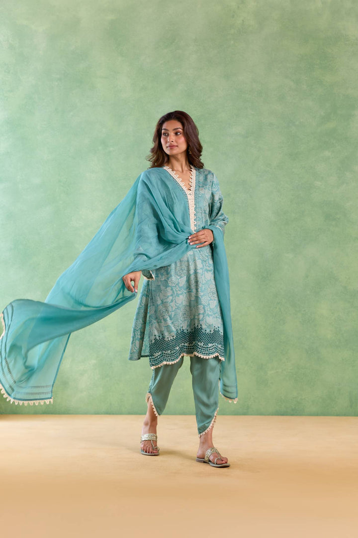 Sea Lily Dupatta