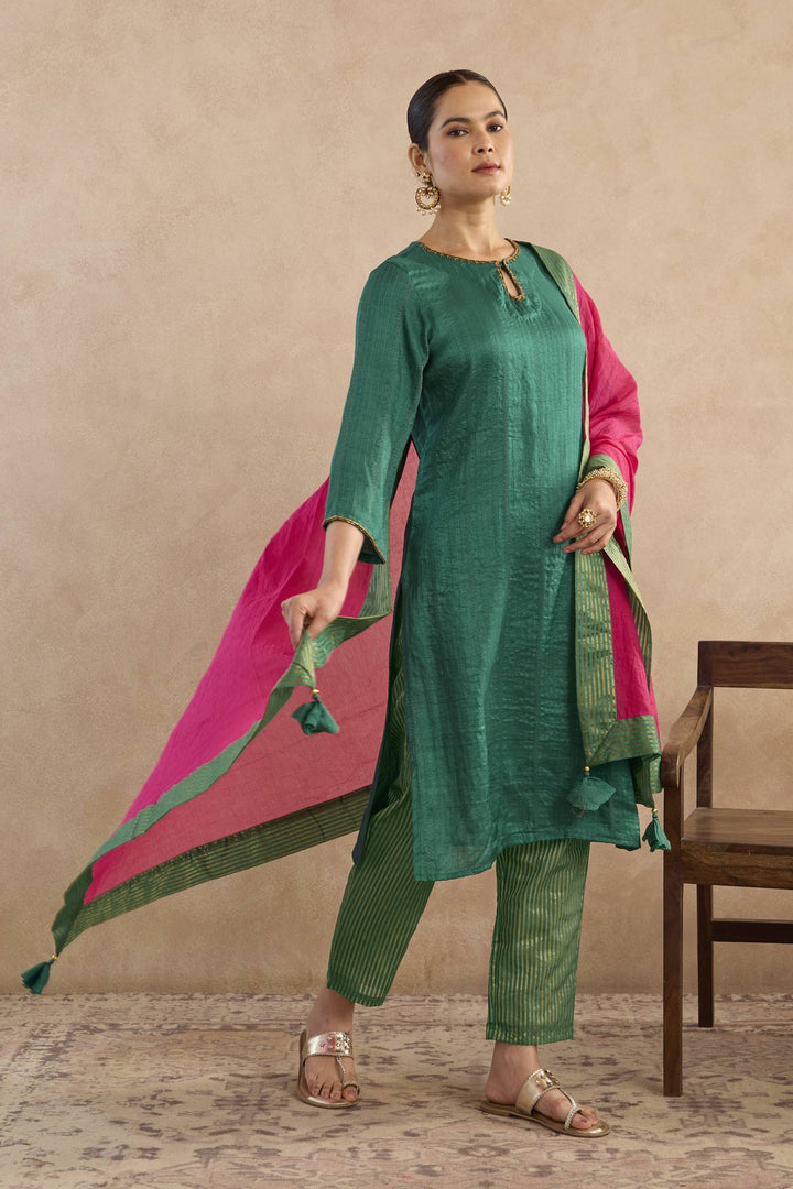 Emerald Rose Charm Silk Chanderi Kurta with Narrow Pants - Set of 3