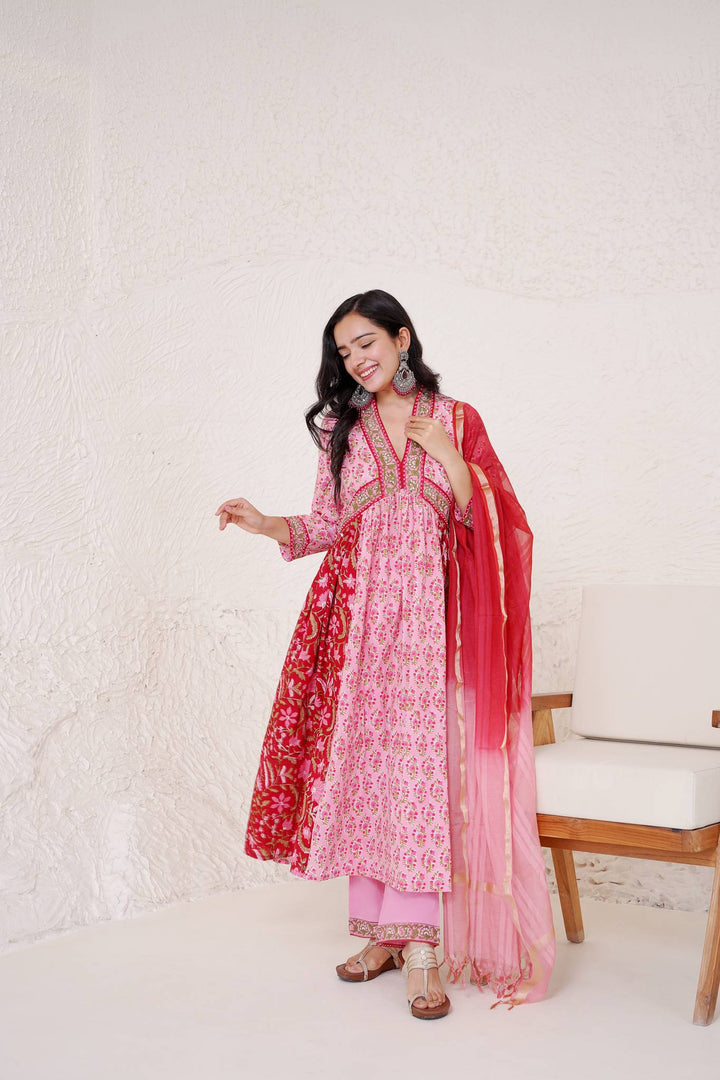 Blossom Scarlet Dupatta