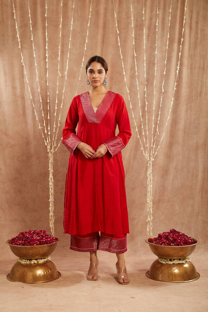 Red Zari Chanderi Kurta with Narrow Pants