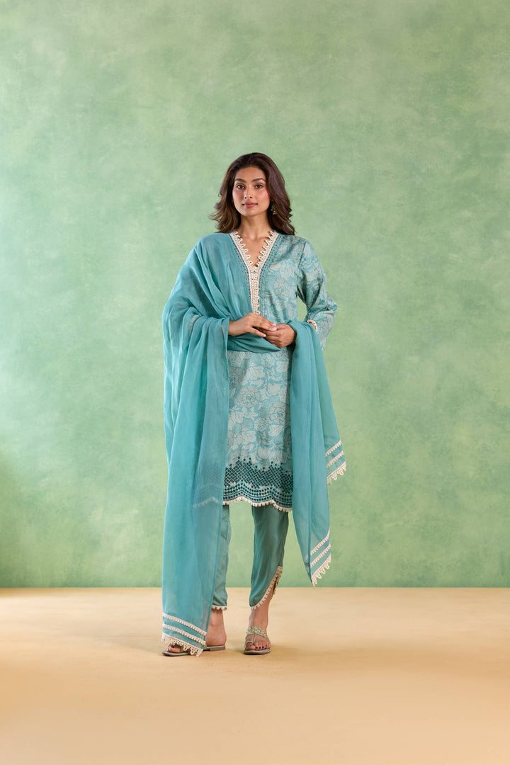 Sea Lily Kurta with Tulip Pants and Dupatta - Set of 3