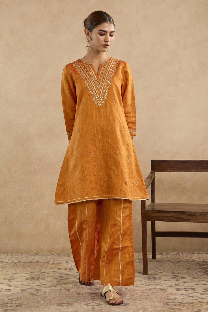Amber Dahlia Embroidered Kurta with Flared Pants - Set of 2
