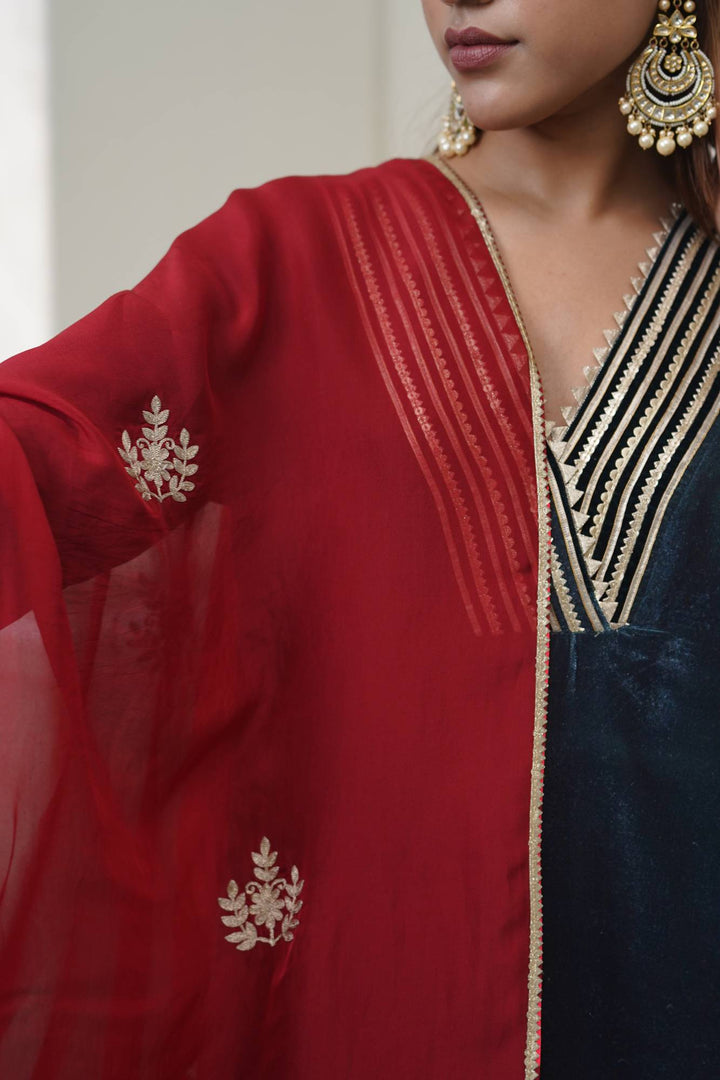 Ruby Zari Dupatta