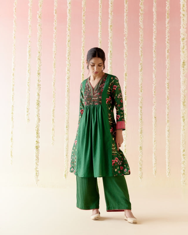 Pine Green Kurta with Narrow Pants - Set of 2