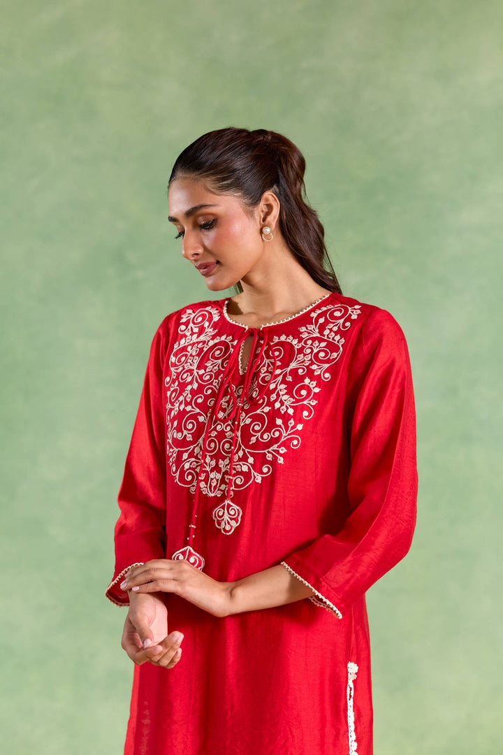 Red Blossom Dori Chanderi Kurta with Straight Pants and Dupatta - Set of 3