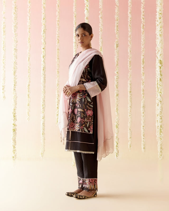 Pink Bloom Dupatta