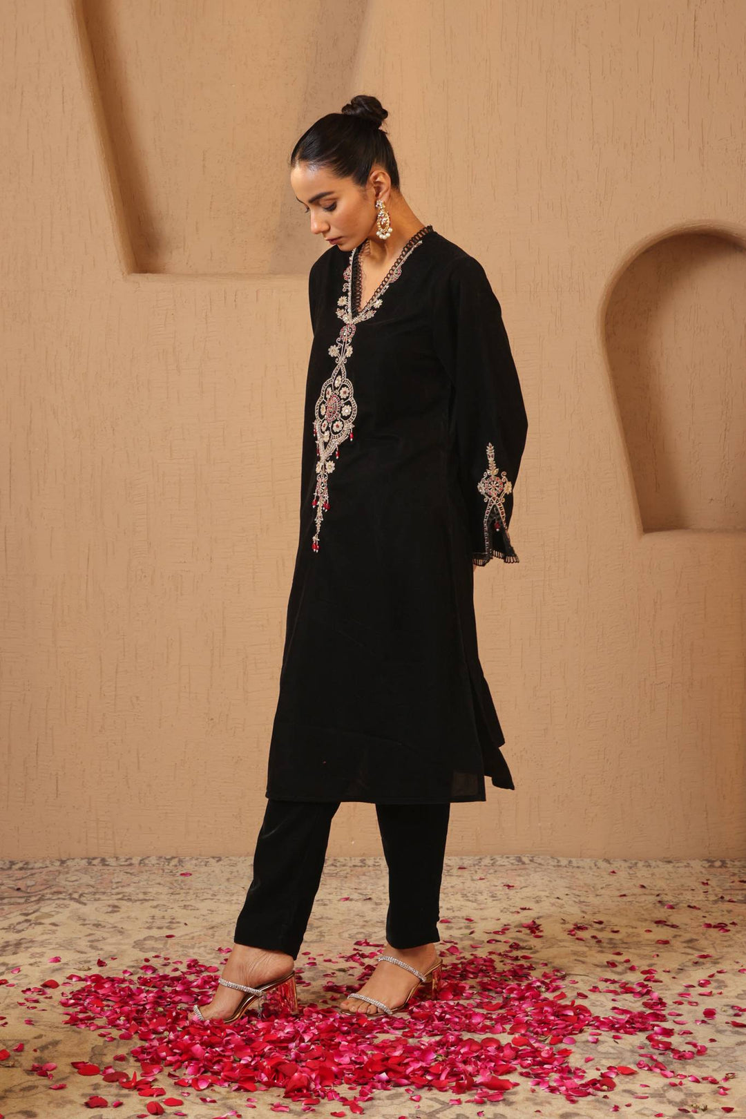 Black Dori Embroidered Kurta with Narrow Pants - Set of 2