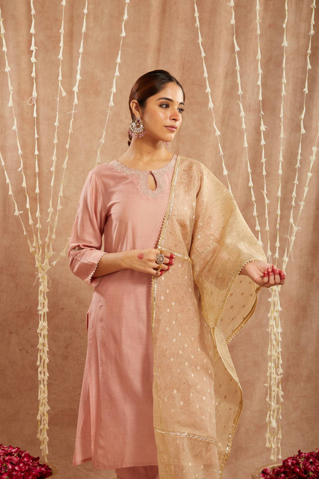 Peach Dori Chanderi Kurta with Narrow Pants and Dupatta- Set of 3