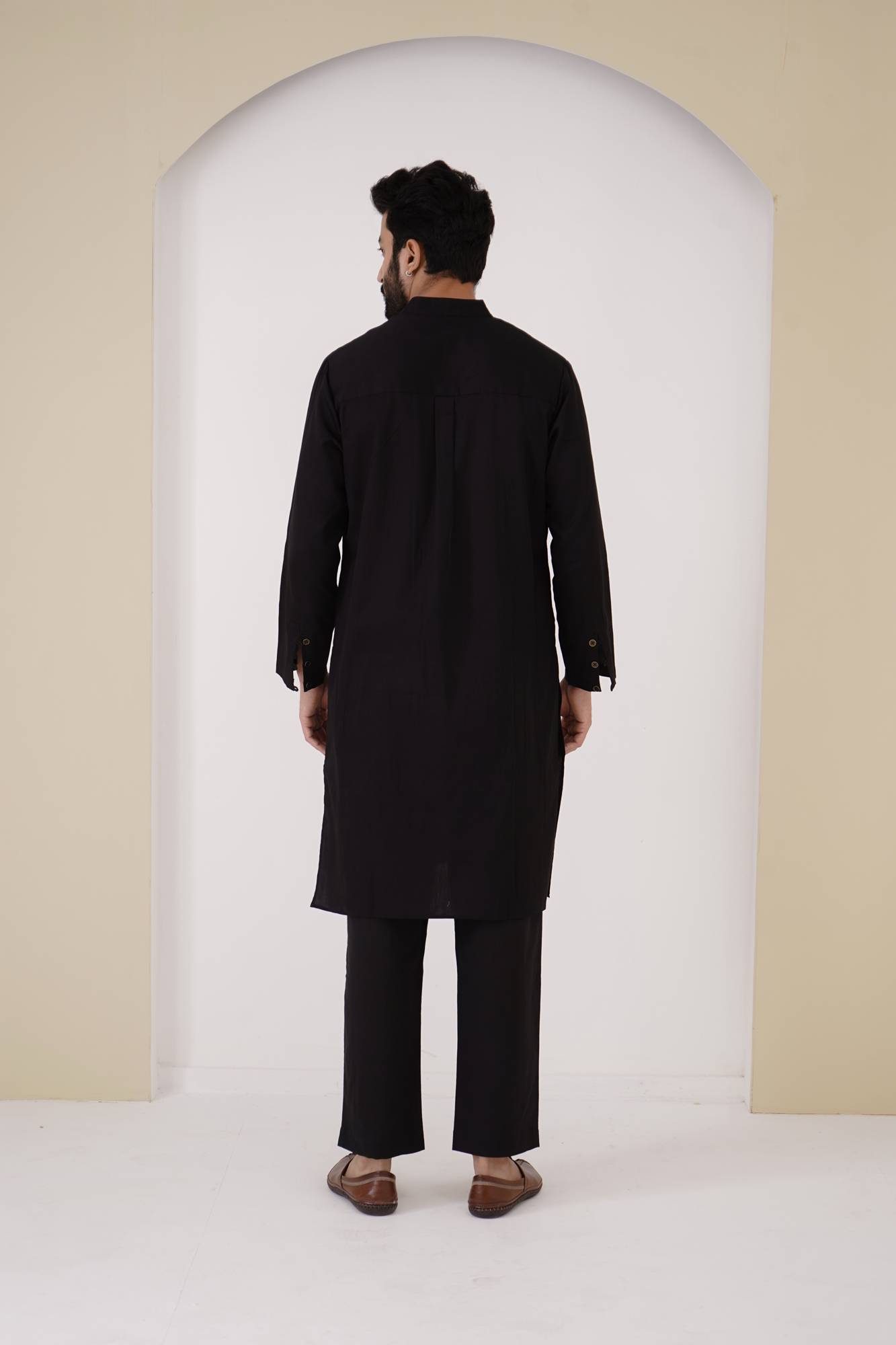 Black Full Sleeve Kurta - Nero India