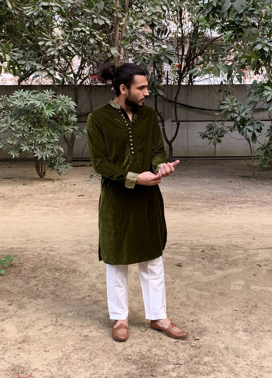 Olive Green Embroidered Velvet Kurta