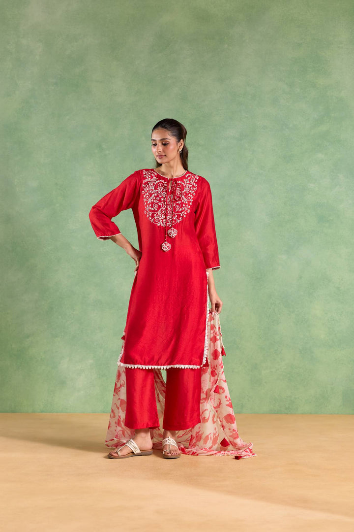 Red Blossom Dori Chanderi Kurta with Straight Pants and Dupatta - Set of 3