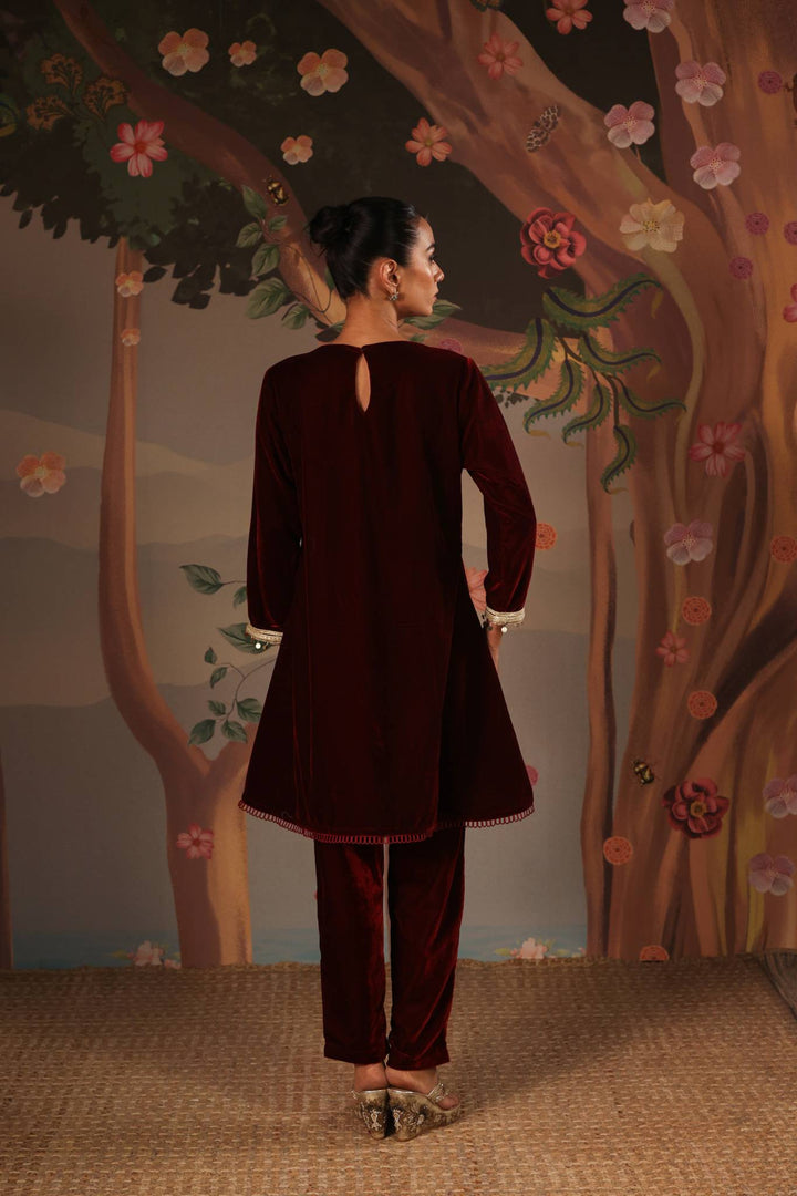 Maroon Petal Beaded Velvet Tunic with Narrow Pants