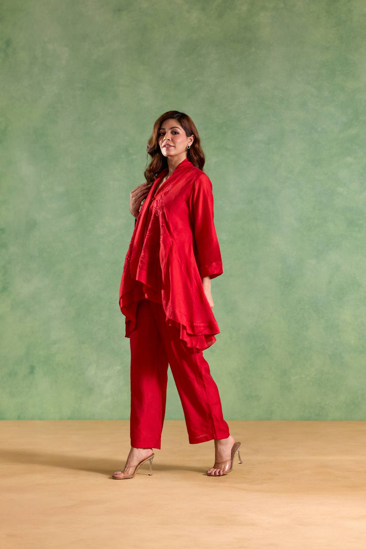 Rosy Charm Embroidered Chanderi Kurta with Straight Pants - Set of 2
