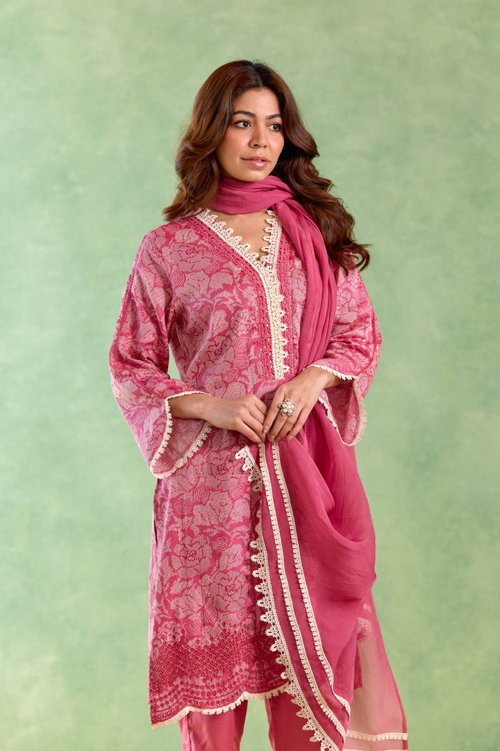 Blush Lily Kurta with Tulip Pants and Dupatta - Set of 3