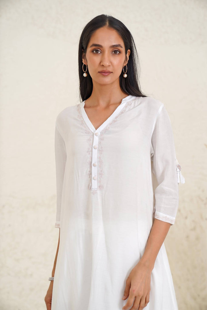 Vanilla foilage kurta with narrow pants