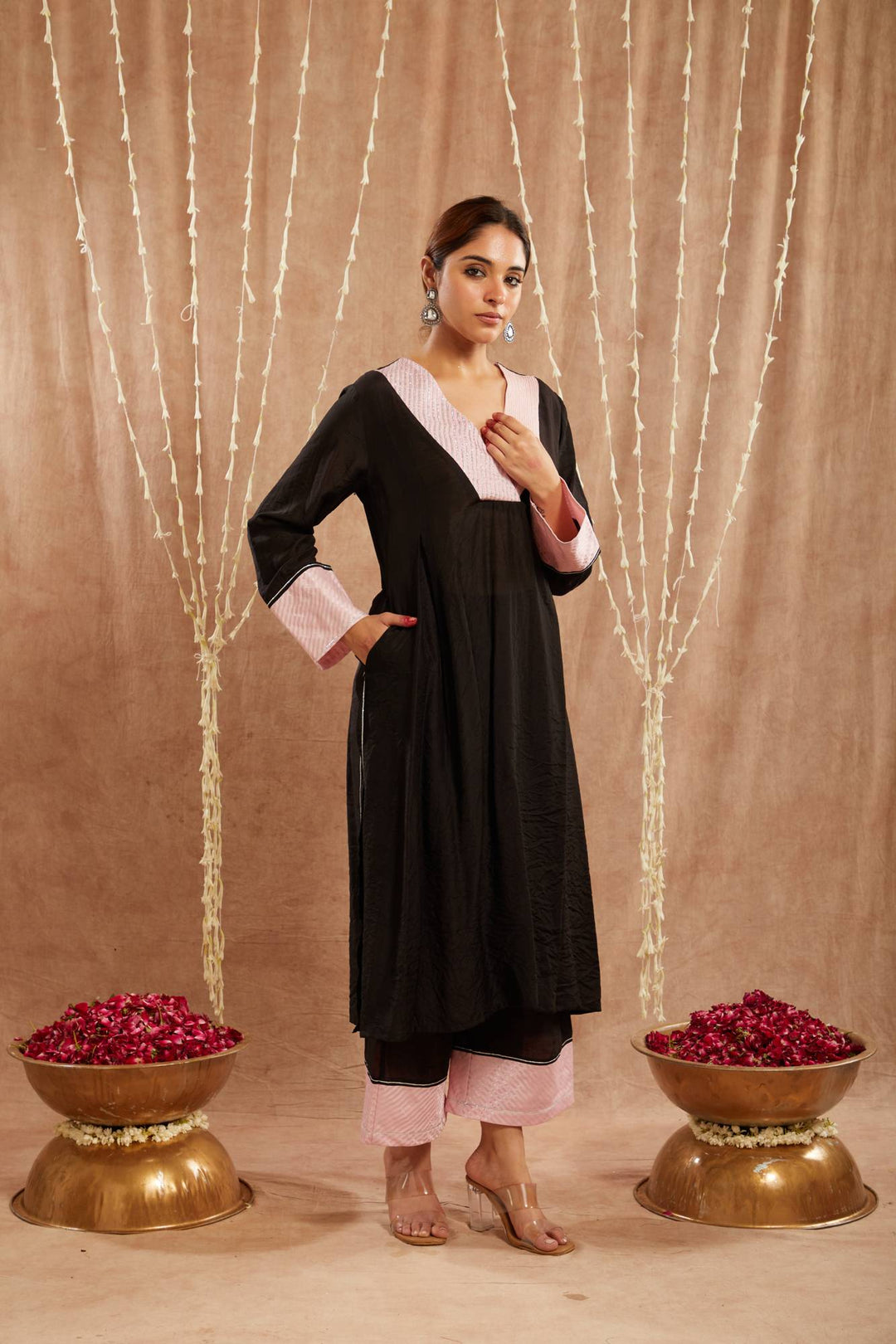 Black Zari Chanderi Kurta with Narrow Pants - Set of  2