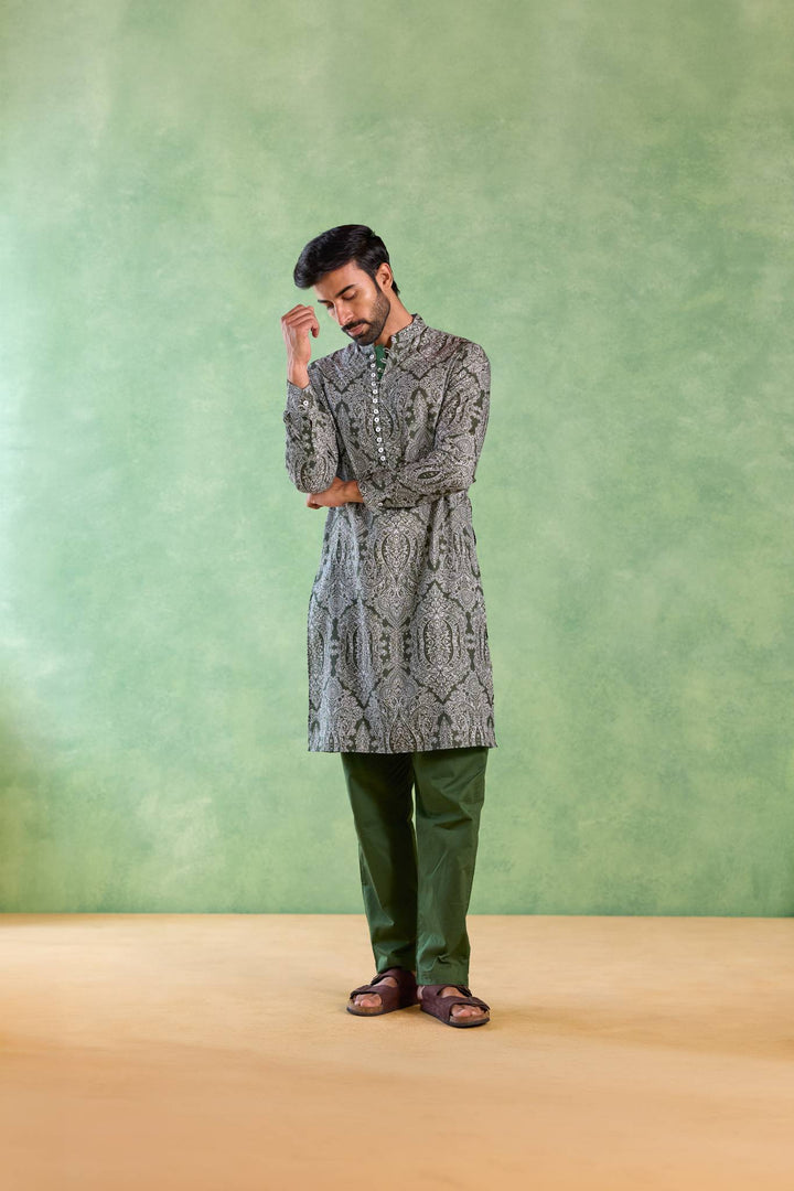 Olive Jaal Loopi Kurta with Narrow Pants