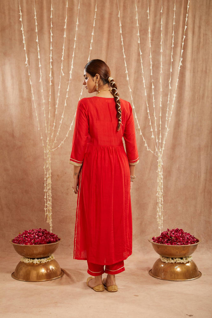 Red Charm Chanderi Kurta with Narrow Pants and Dupatta - Set of 3