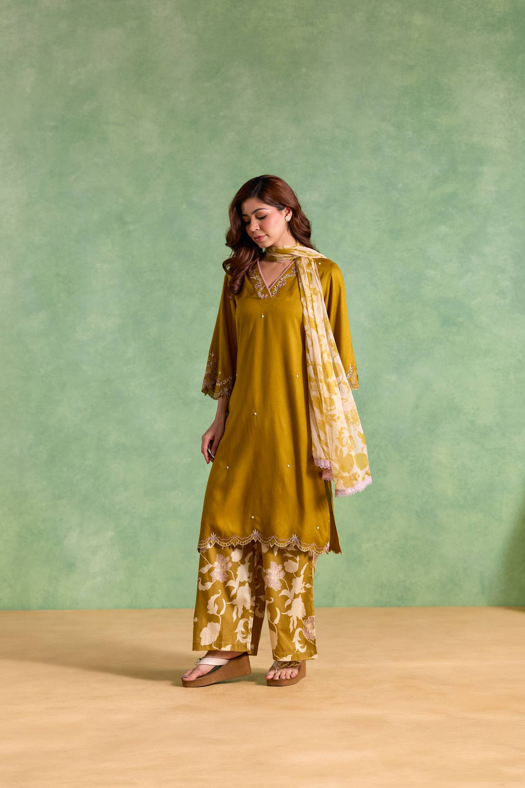 Olive Gold Scallop Kurta with Flared Pants and Dupatta - Set of 3