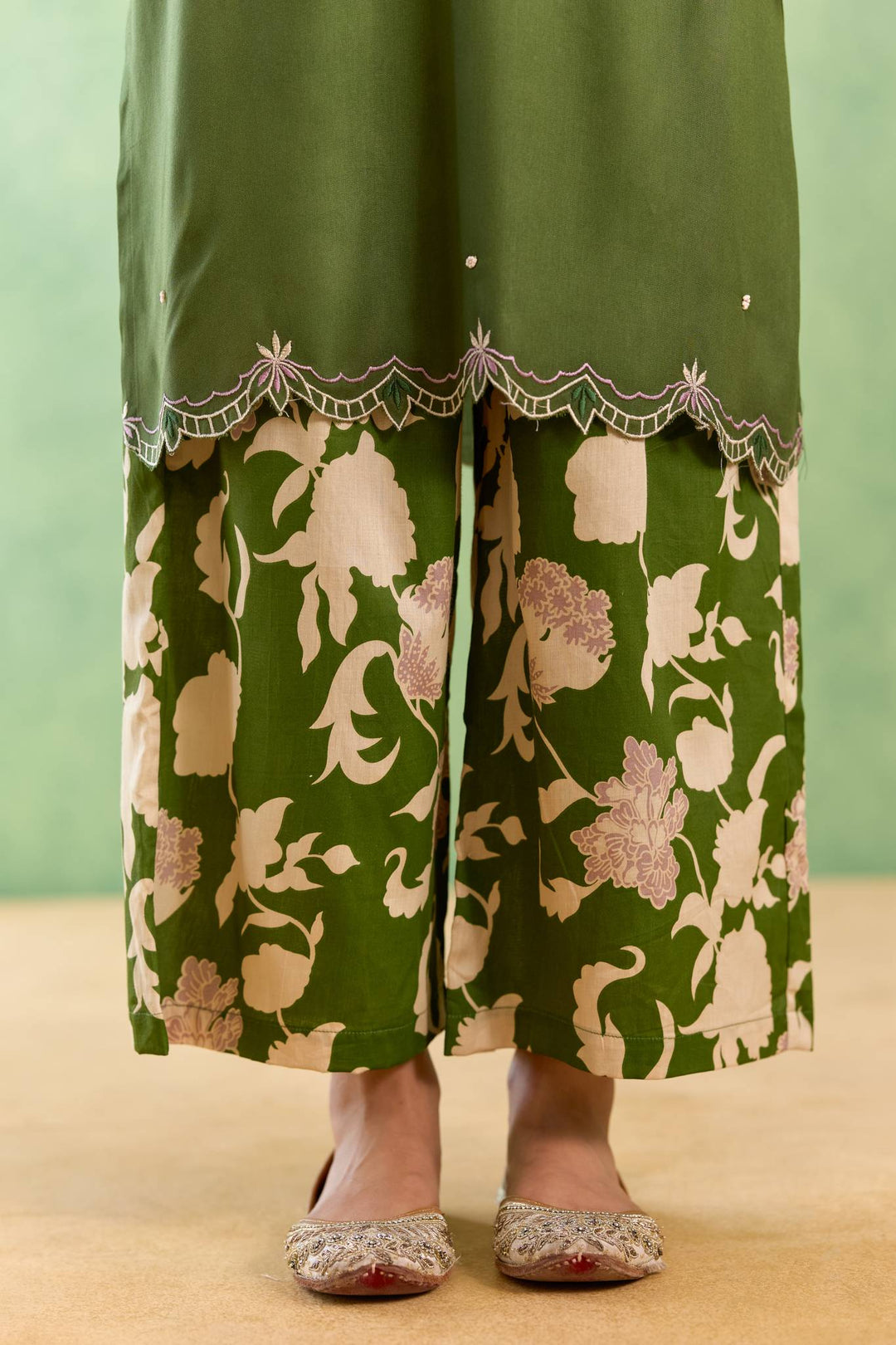Moss Petal Scallop Kurta with Flared Pants and Dupatta - Set of 3