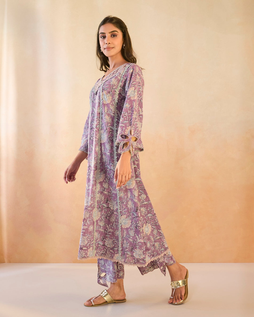 Mauve Chintz Cutwork Kurta with Wide Leg Pants - Set of 2