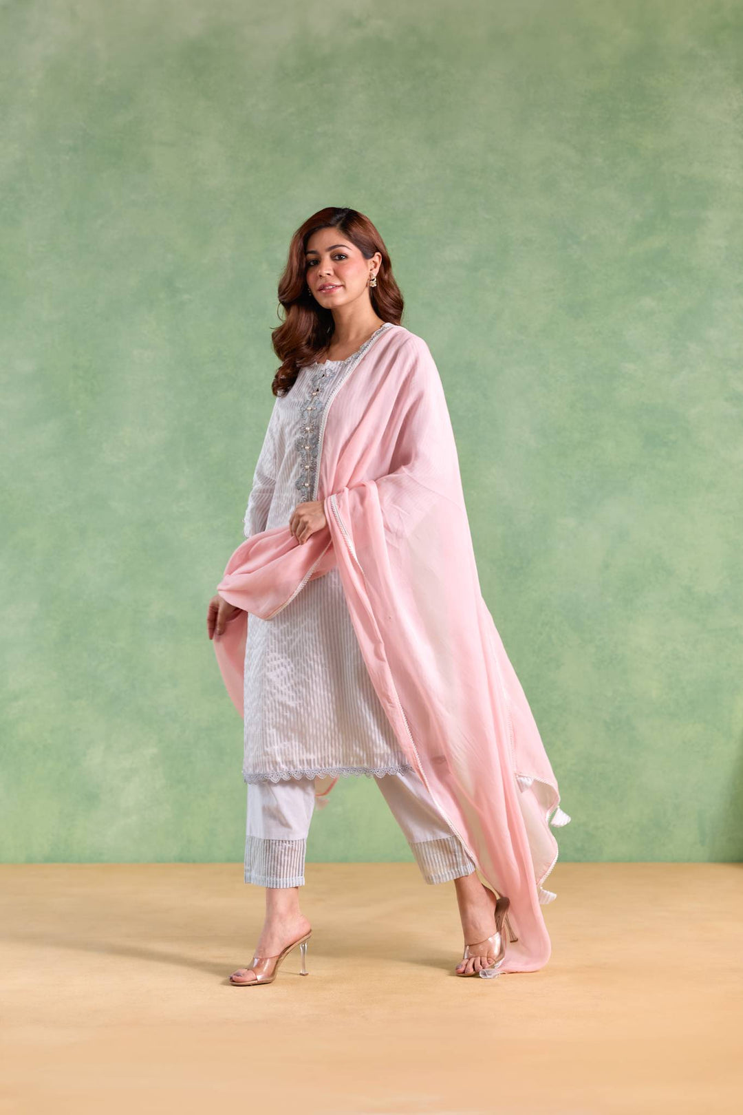 Sky Scallop Zari Kurta with Narrow Pants and Dupatta - Set of 3