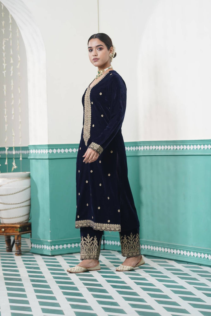 Navy Dori Velvet Kurta Set