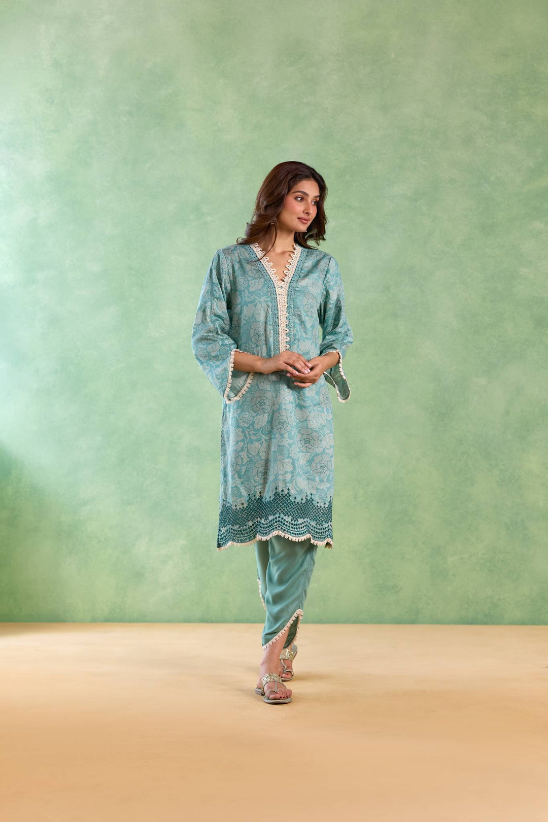 Sea Lily Kurta with Tulip Pants and Dupatta - Set of 3