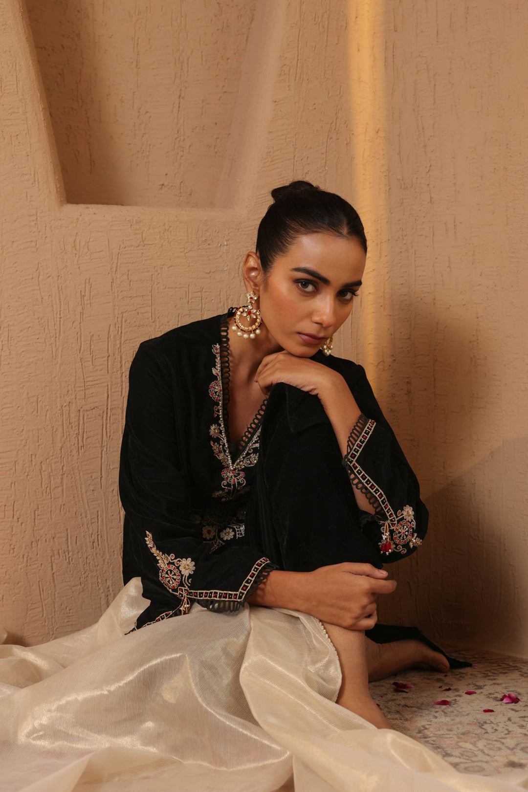 Black Dori Embroidered Kurta with Narrow Pants and Dupatta - Set of 3