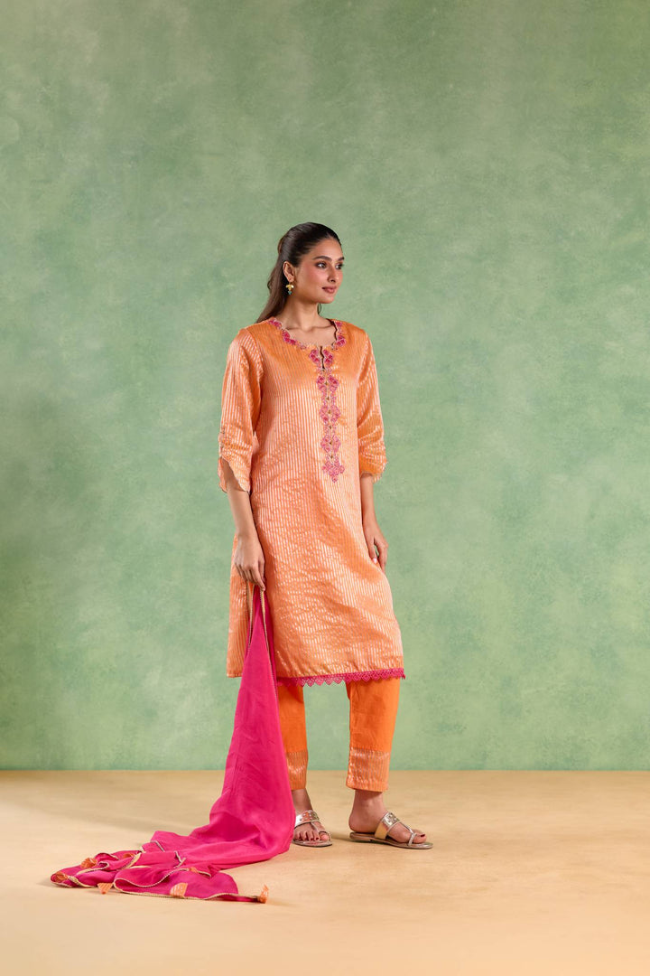 Orange Scallop Zari Kurta with Narrow Pants and Dupatta - Set of 3
