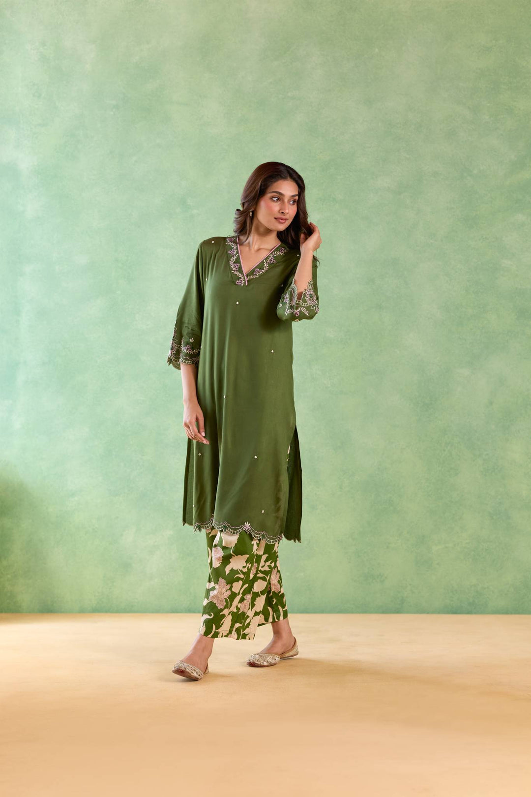 Moss Petal Scallop Kurta with Flared Pants and Dupatta - Set of 3